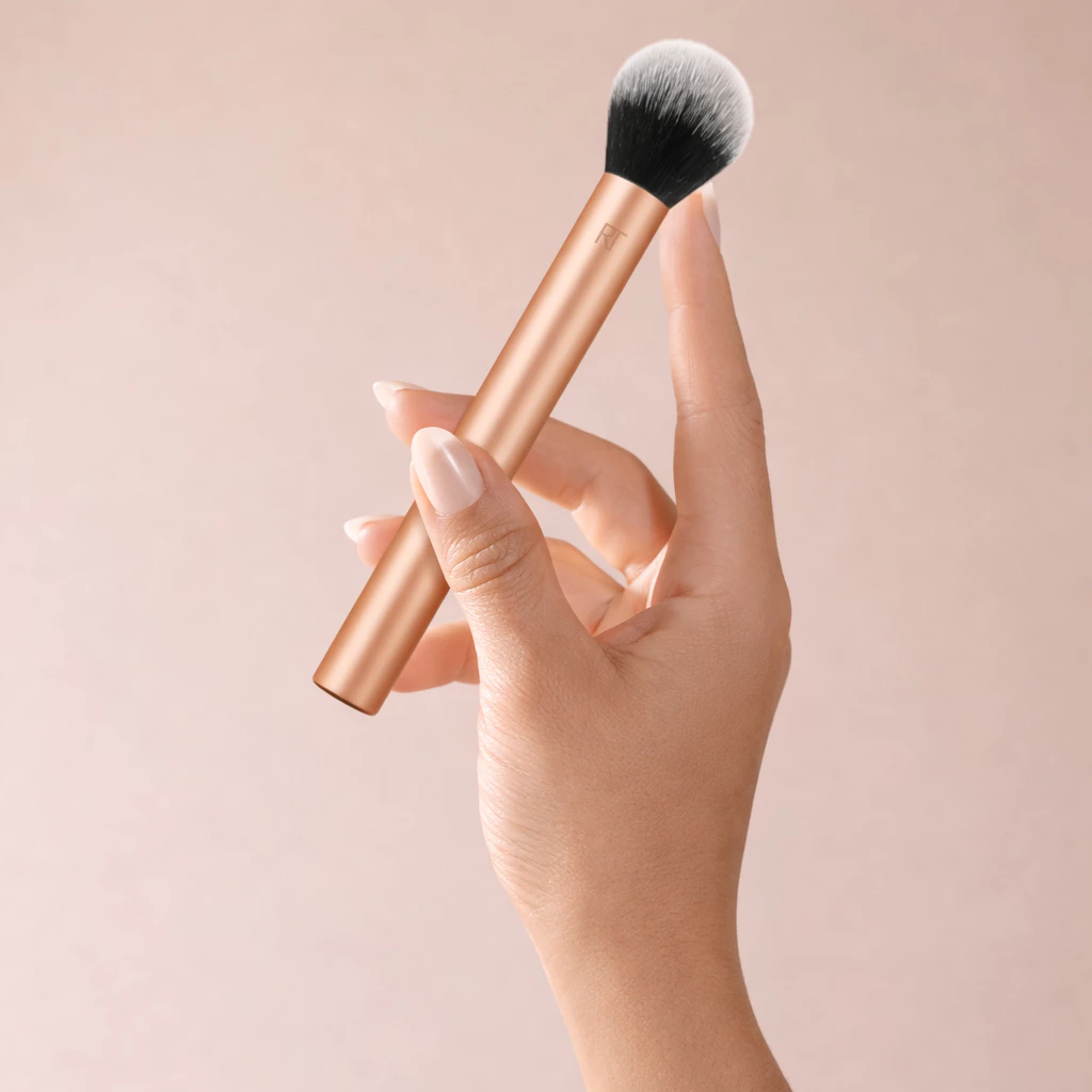  Cọ Má Hồng RT Real Techniques Cheek Brush R104